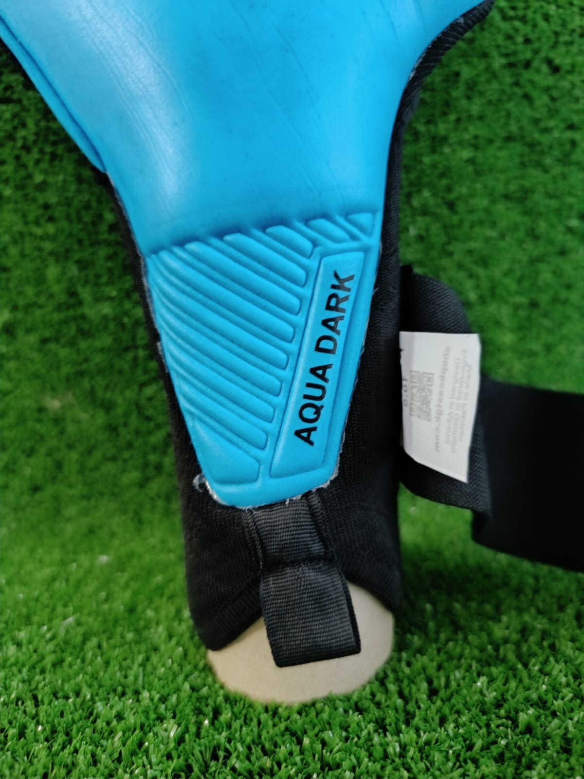 AQUA DARK HYBRID ROLL FINGERTIP - Image 5